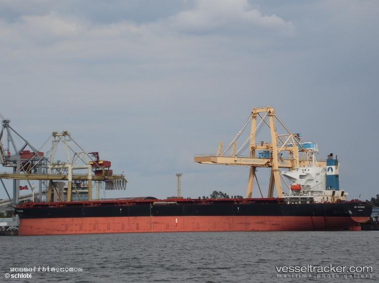 Sea-Diamond - Bulk Carrier vessel registered in Marshall Islands