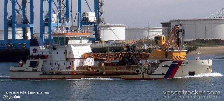 Gambe-D-Amfard - Hopper Dredger vessel registered in France