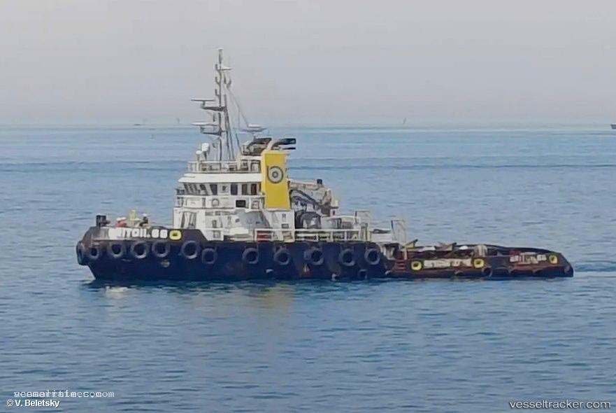 Britoil-66 - Service Ship