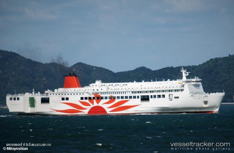 Sunflower-Pearl - Passenger Ro Ro Cargo Ship vessel registered in Japan