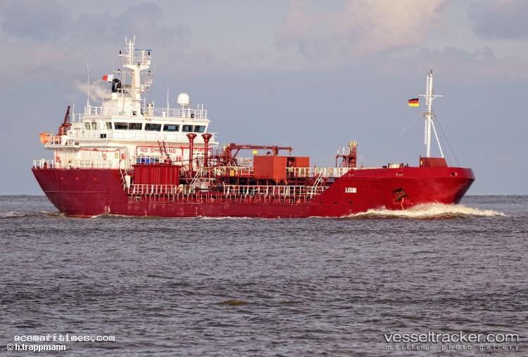 Bunker-Bay - Service Ship vessel registered in Spain