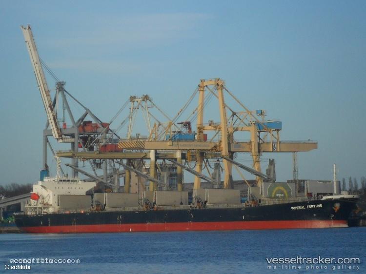 Fortune-Ark - Bulk Carrier vessel registered in Marshall Islands