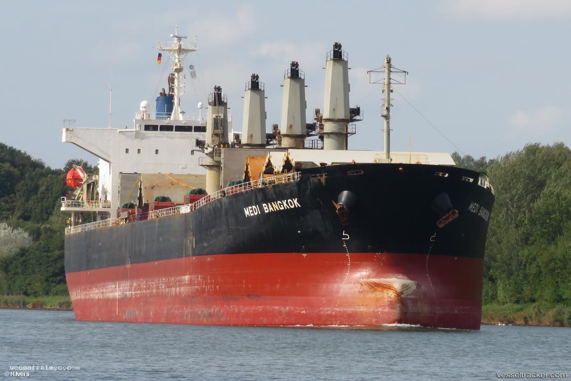 Hong-Run-26 - Bulk Carrier vessel registered in Liberia