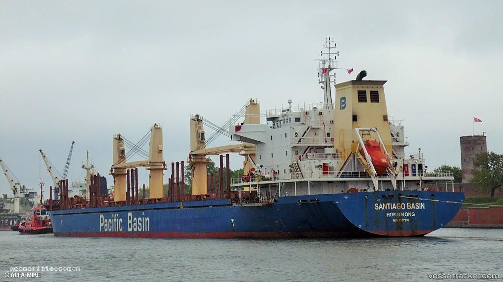 Santiago-Basin - Bulk Carrier vessel registered in Hong Kong