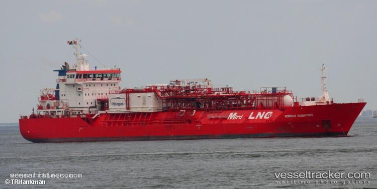 Coral-Fungia - Lng-Lpg Combination Gas Tanker vessel registered in Liberia