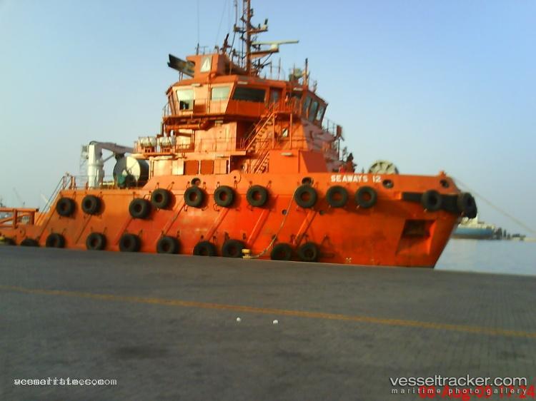 Marc-antoine - Service Ship vessel registered in Saint Vincent and the Grenadines