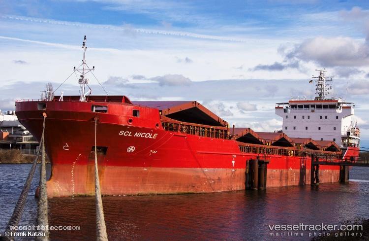 Evita - Multi Purpose Carrier vessel registered in Portugal