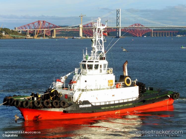 Vb-Strathdon - [tug.offshore_tug_supply] vessel registered in United Kingdom
