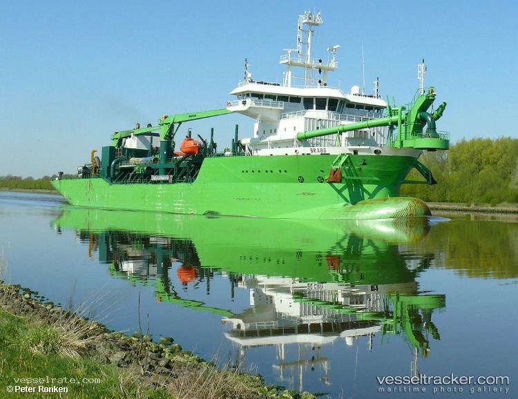 Brabo - Hopper Dredger vessel registered in Indonesia