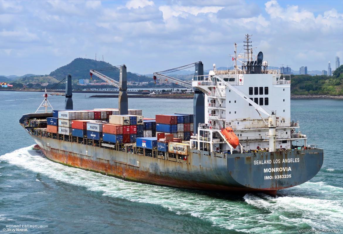 Sealand-Los-Angeles - Container Ship vessel registered in Liberia