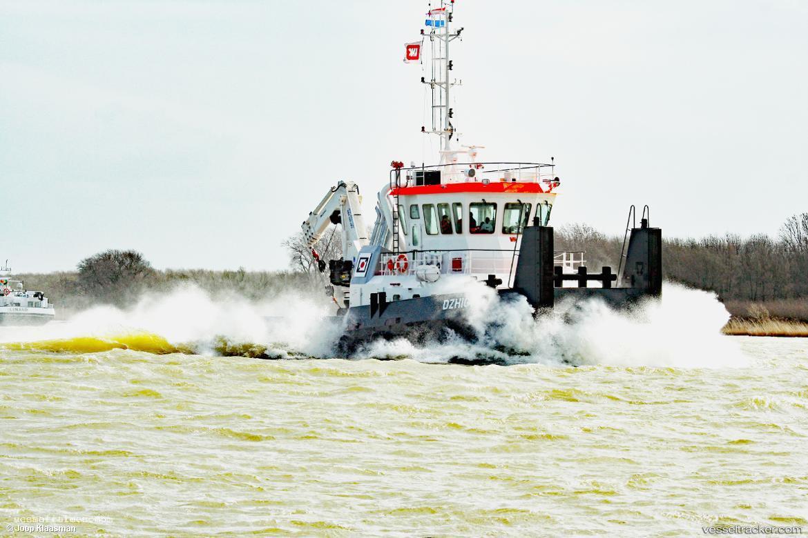 Dzhigit - Pusher Tug vessel registered in Kazakhstan