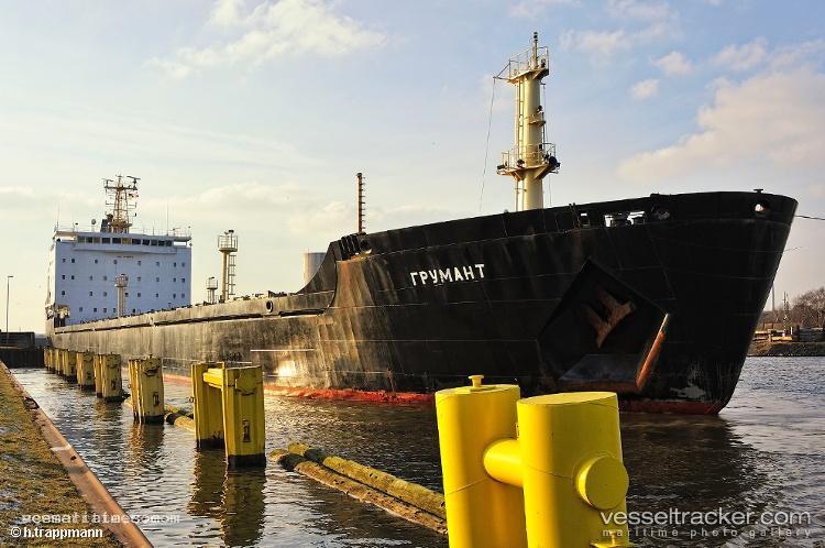 Grumant - Bulk Carrier vessel registered in Russia