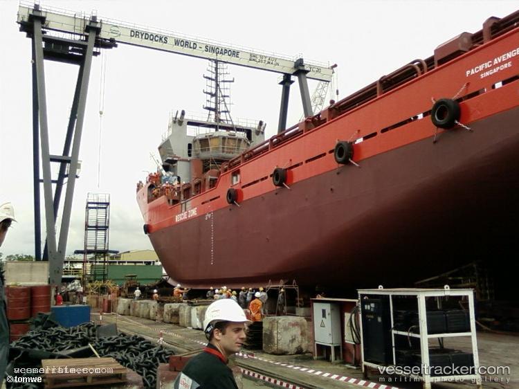 Pacific-Avenger - Offshore Tug Supply Ship vessel registered in Vanuatu