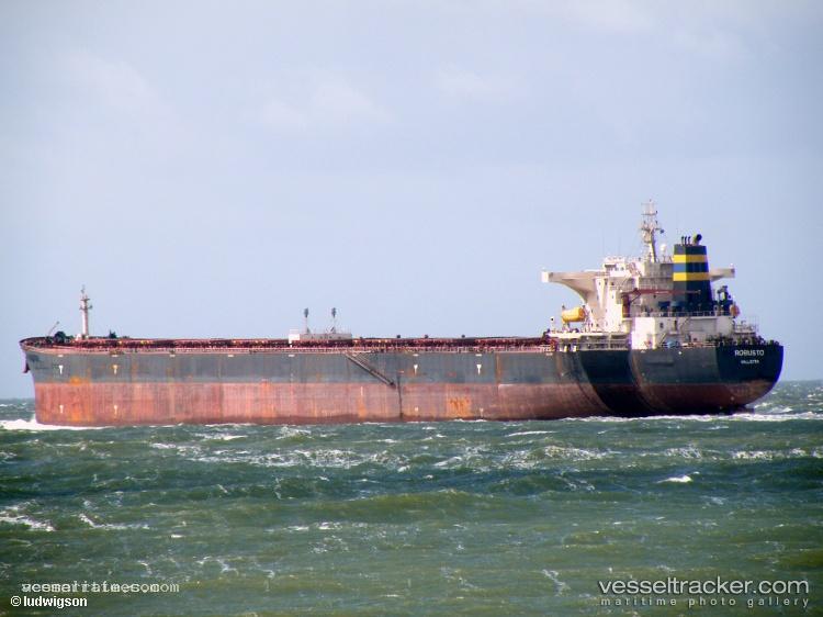 Robusto - Bulk Carrier vessel registered in Liberia