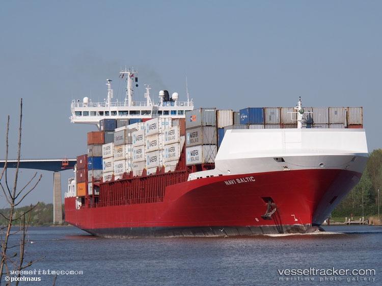 Navi-Baltic - Container Ship vessel registered in Portugal