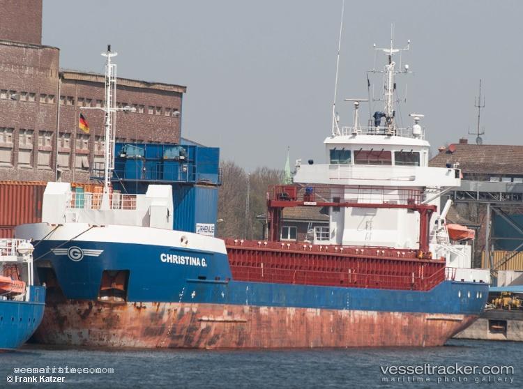 Rova-Stones - Multi Purpose Carrier vessel registered in Antigua and Barbuda