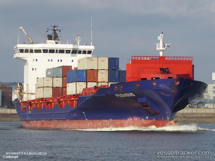Marburg - Container Ship vessel registered in Antigua and Barbuda