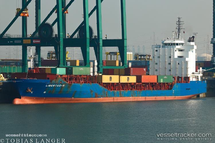 Libertas-h - Container Ship vessel registered in Portugal