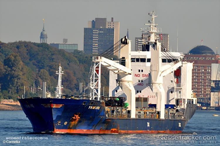 Louise-Auerbach - Multi Purpose Carrier vessel registered in Liberia
