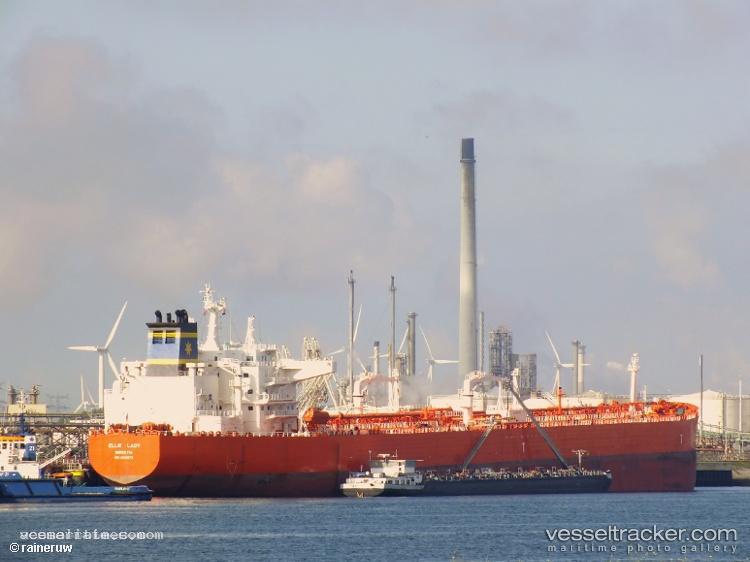 Ellie-Lady - Oil Products Tanker vessel registered in Liberia