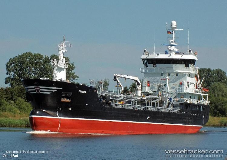 Fox-Luna - Oil Products Tanker vessel registered in Sweden