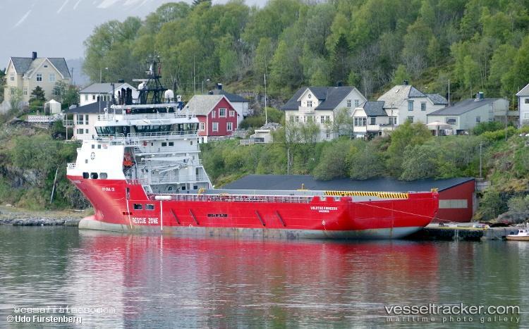It-Infinity - Cable Layer vessel registered in Barbados