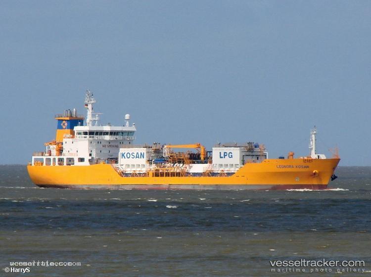 Leonora-Kosan - Lpg Tanker vessel registered in Singapore