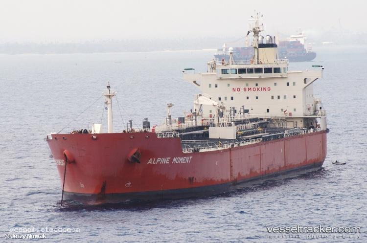 Seaways-Moment - Chemical Oil Products Tanker vessel registered in Marshall Islands
