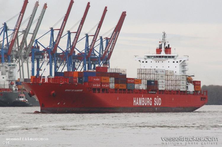 Maersk-Wellington - Container Ship vessel registered in Singapore
