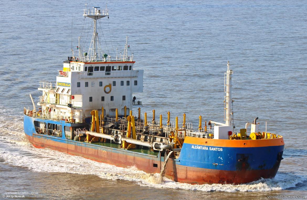 Alcantara-Santos - Hopper Dredger vessel registered in Mozambique