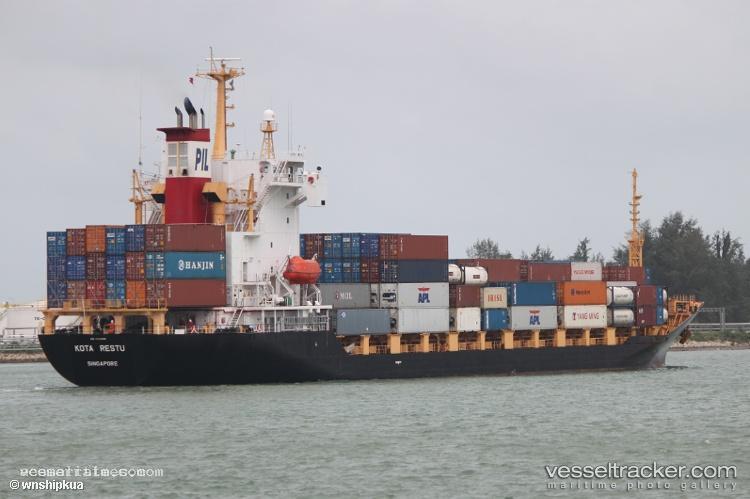 Kota-Restu - Container Ship vessel registered in Singapore