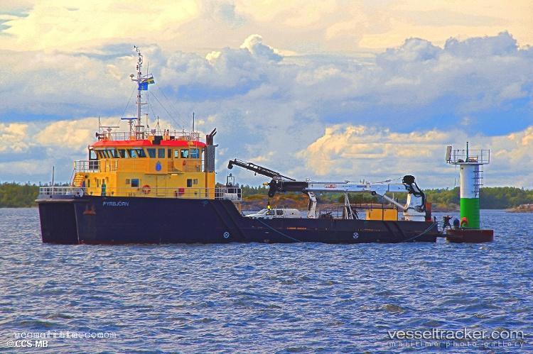 Fyrbjorn - Buoy Lighthouse Vessel