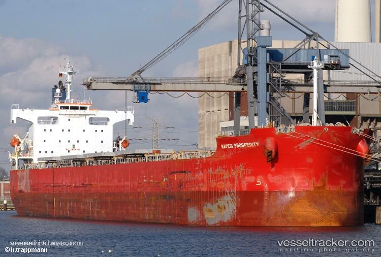 Glory-Prosperity - Bulk Carrier vessel registered in Panama