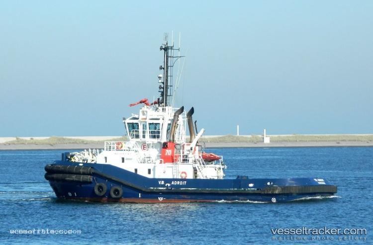 Vb-Adroit - Tug vessel registered in France