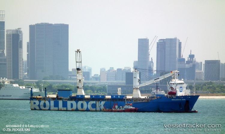 Rolldock-Sun - Heavy Load Carrier vessel registered in Netherlands