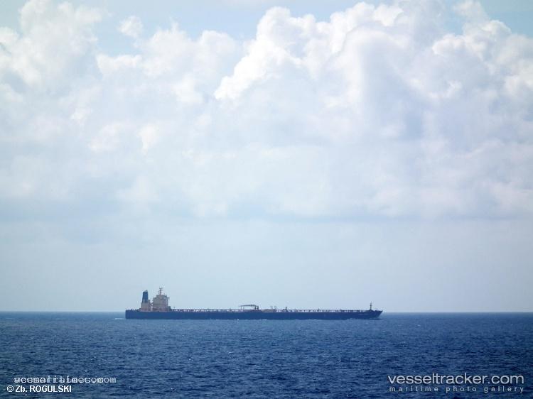 Spring-Splendor - Crude Oil Tanker vessel registered in Hong Kong