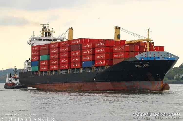 As-Floretta - Container Ship vessel registered in Portugal