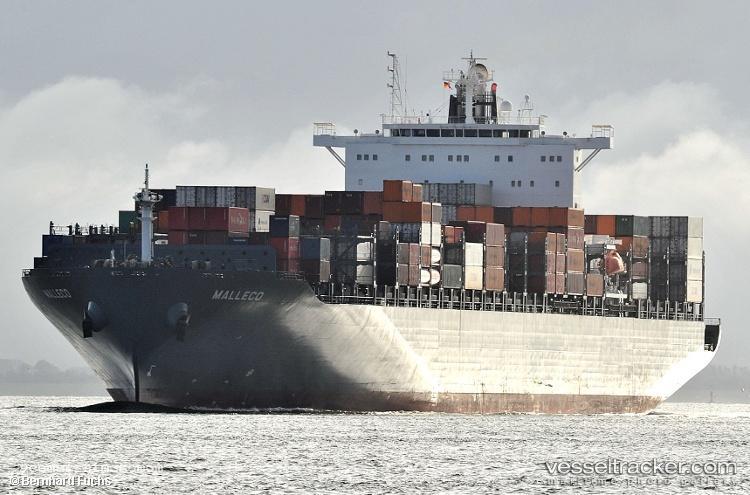 Esl-Busan - Container Ship vessel registered in Portugal