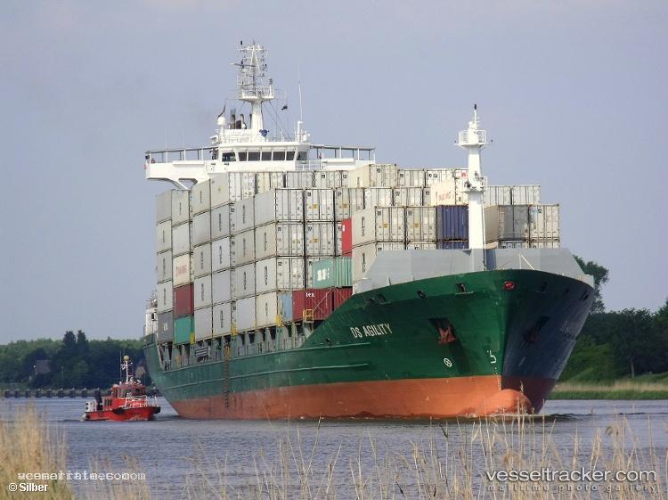 Contship-Top - Container Ship vessel registered in Liberia