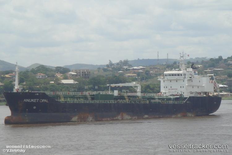 Emily - Oil Products Tanker