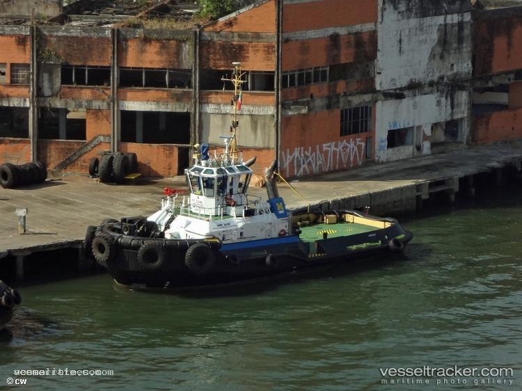 St-Trinidad - Tug vessel registered in Panama