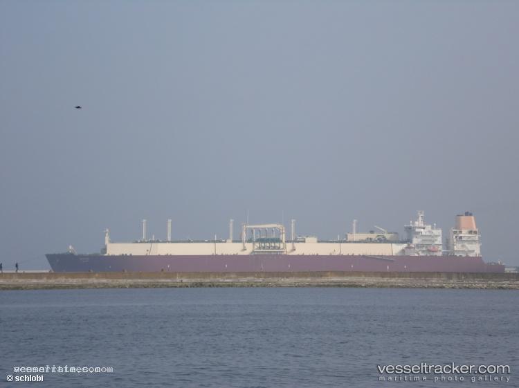 Onaiza - Lng Tanker vessel registered in Marshall Islands