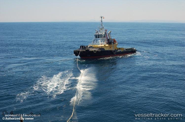 Sertosa-34 - Tug vessel registered in Portugal