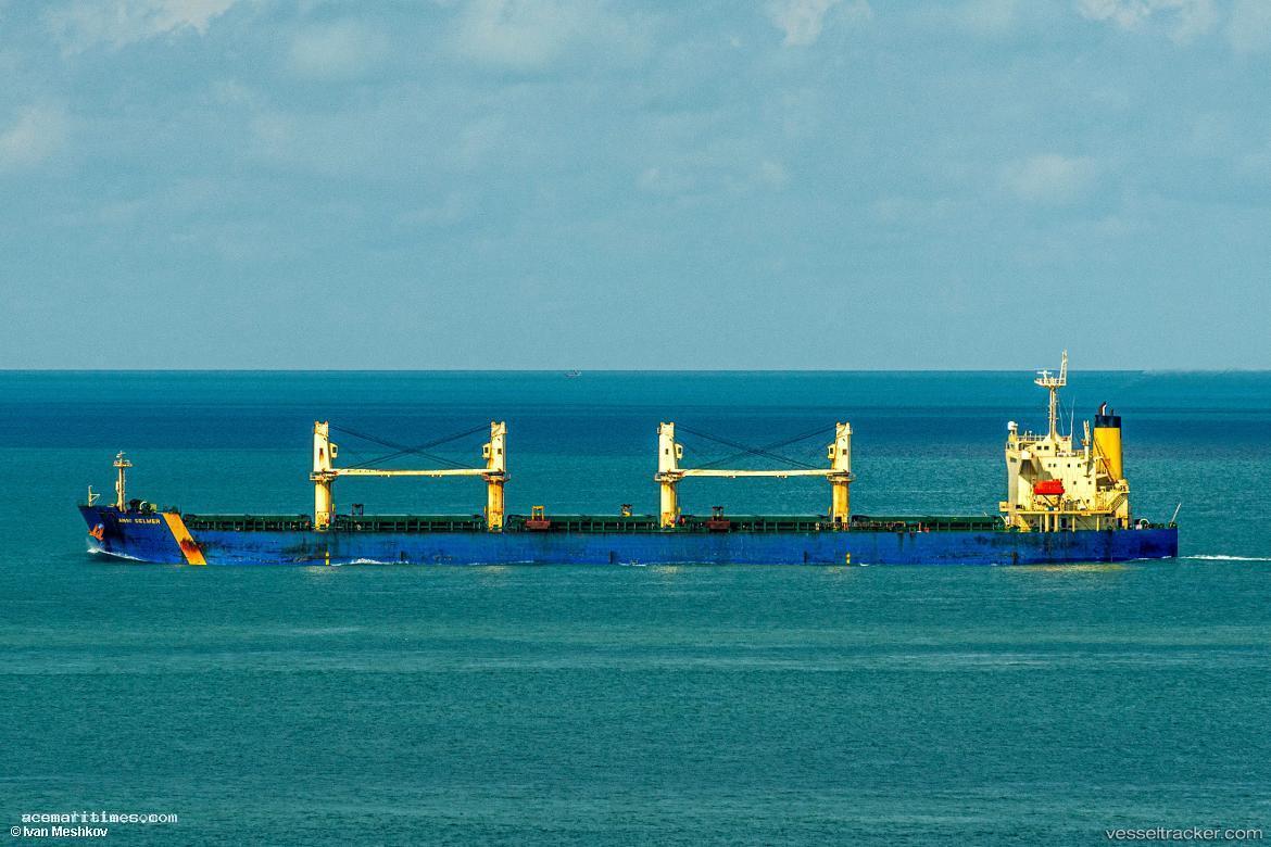 Anni-Selmer - Bulk Carrier vessel registered in Marshall Islands