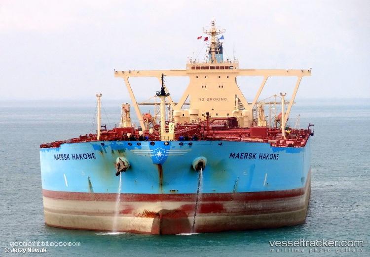 Hakone - Crude Oil Tanker vessel registered in France