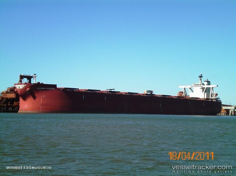 Hyundai-Pioneer - Ore Carrier vessel registered in Bahamas