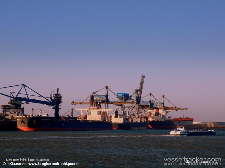 Ocean-Creation - Ore Carrier vessel registered in Japan