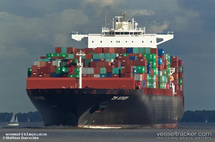 Antwerp - Container Ship vessel registered in Liberia