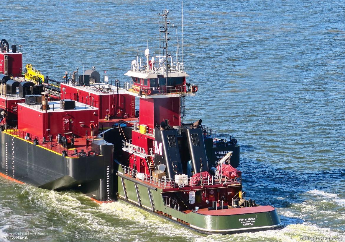 Pati-R-Moran - Pusher Tug vessel registered in United States of America