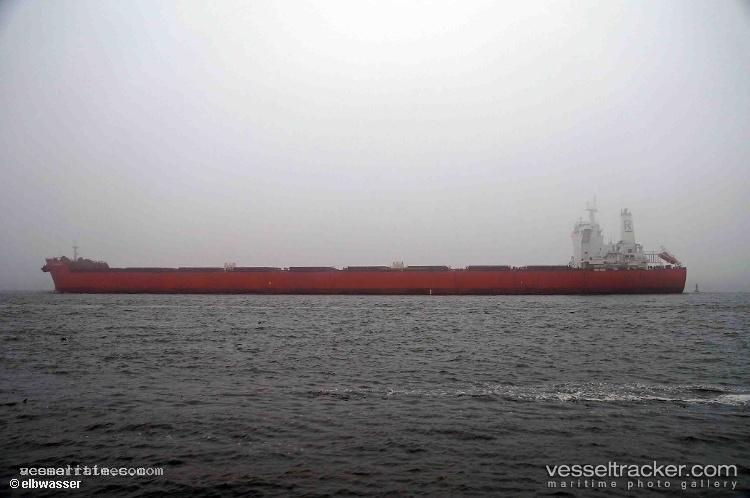 Colossus - Bulk Carrier vessel registered in United Kingdom